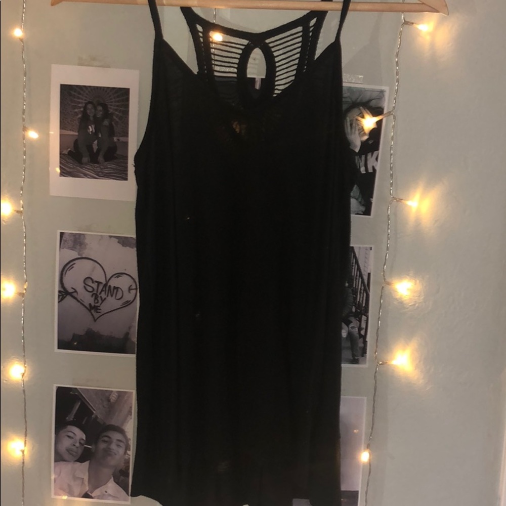 black tank